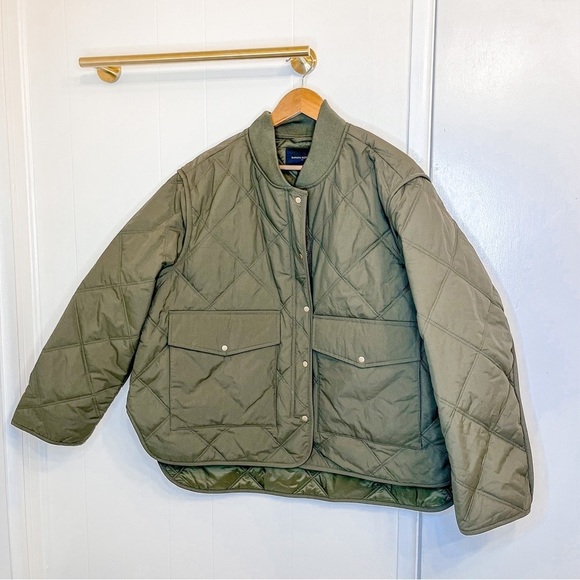 Banana Republic Jackets & Blazers - Banana Republic Olive green quilted water restaurant bomber jacket NWT size XXL